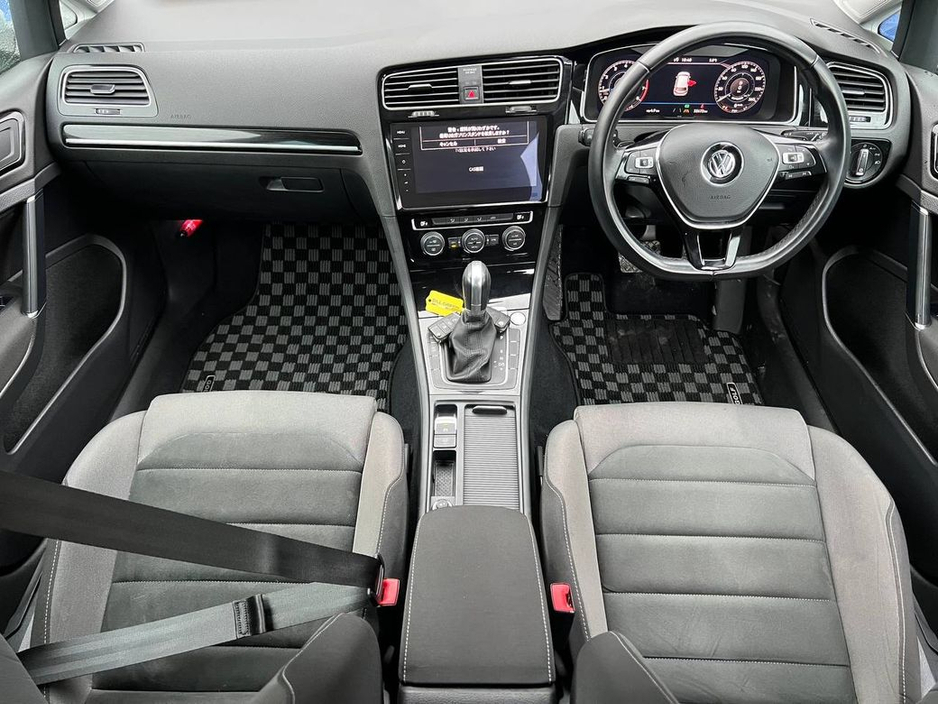 2018 Volkswagen Golf HIGHLINE 1.4 TSI // FULL SERVICE HISTORY // DIGITAL CLUSTER // DIAMOND CUT ALLOYS €19,900