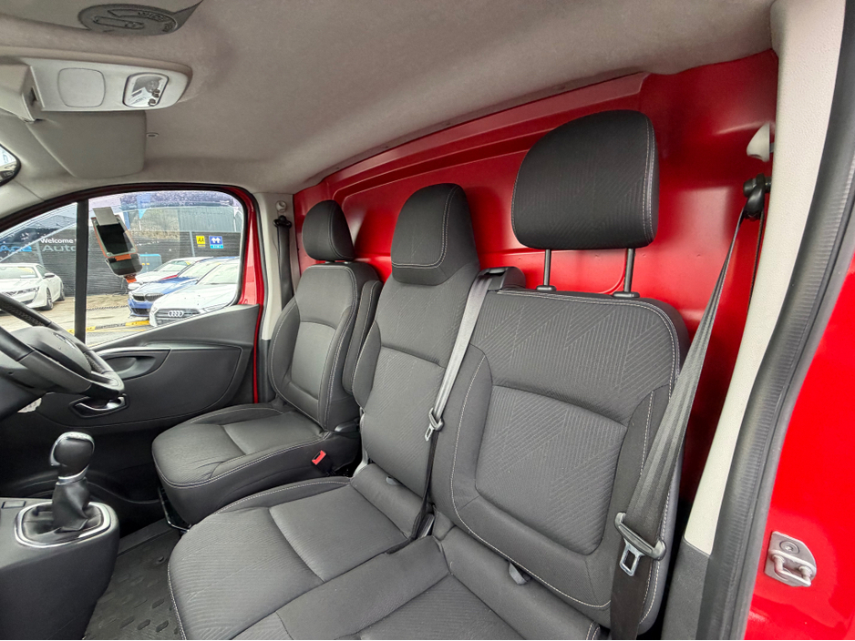 2020 Renault Trafic LL30 ENERGY - 2.0L DIESEL- AUTO - 12M WARRANTY - CAR: 1773 €14,950