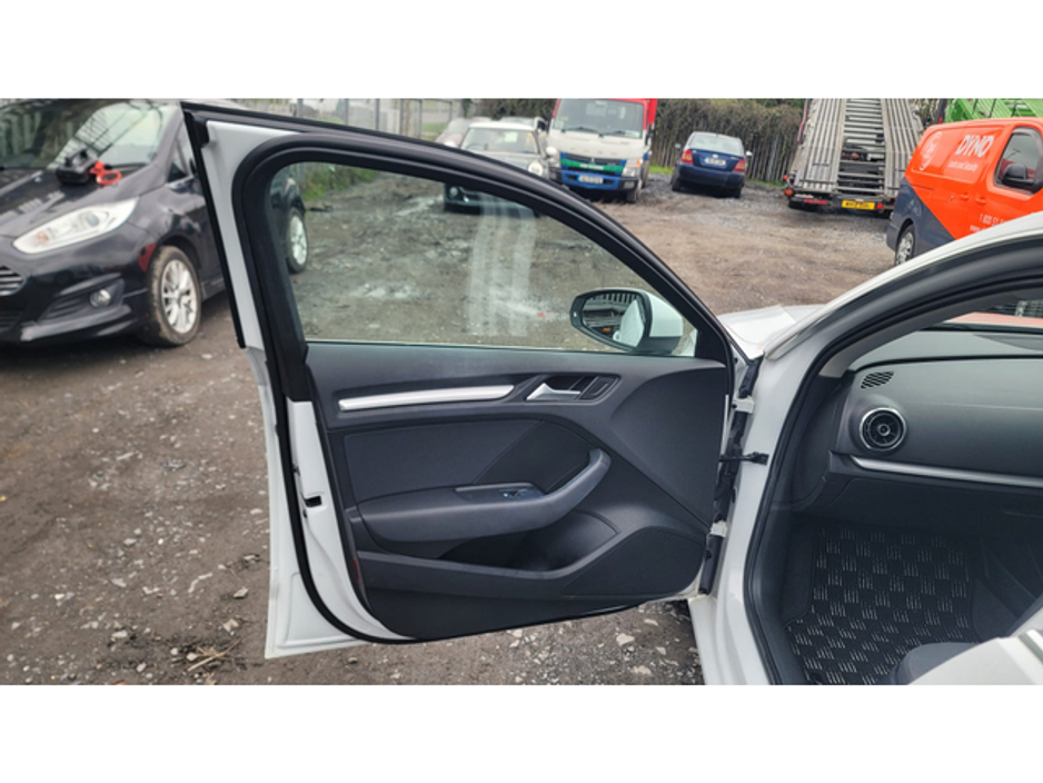 2013 Audi A3 - image 8