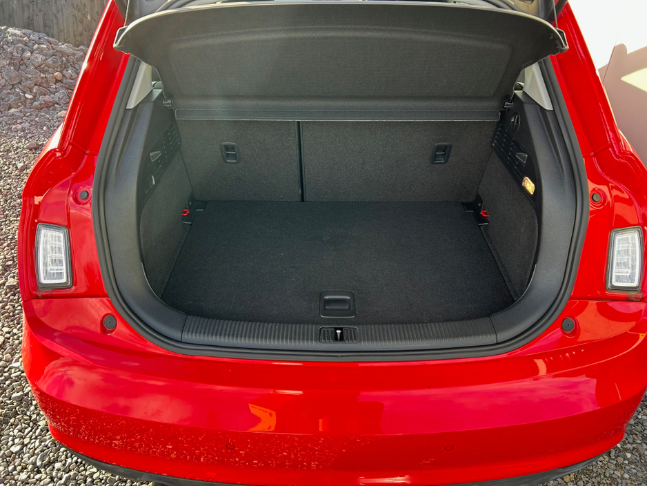 2016 Audi A1 - image 6