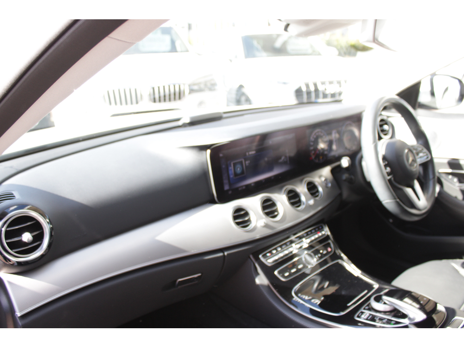 2018 Mercedes-Benz E Class - image 21