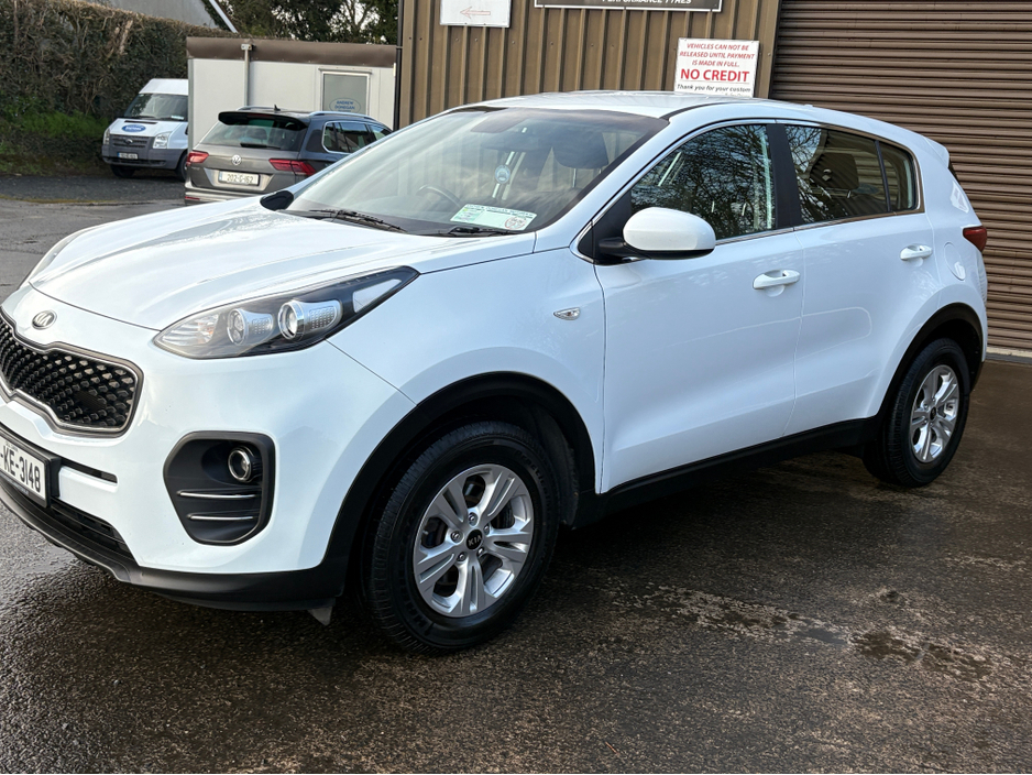 2016 Kia Sportage - image 4