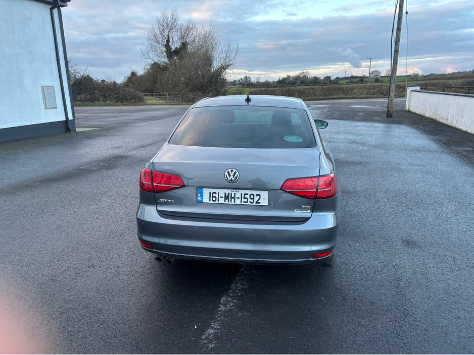 2016 Volkswagen Jetta HIGHLINE 2.0 TDI MANUAL 5SPEED 110BHP 4DR €12,500