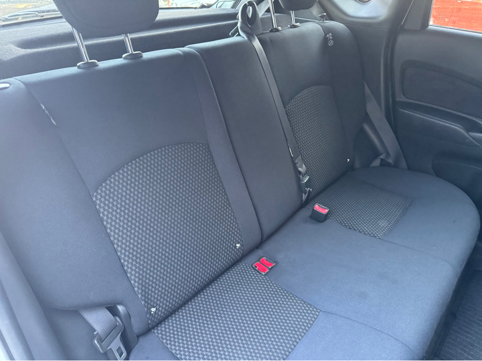 2017 Nissan Note - image 8