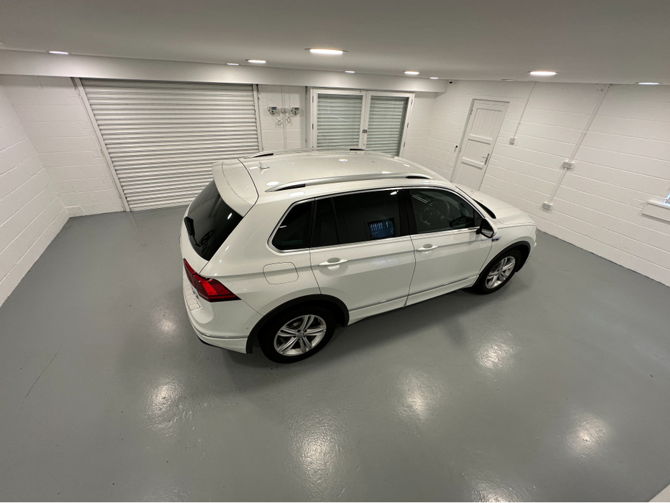 2019 Volkswagen Tiguan (191) TIGUAN 2.0TID R LINE DSG 4 MOTION LOW KMS VW/AUDI SPECIALISTS WWW.DENISDARCYCARS.IE €31,950