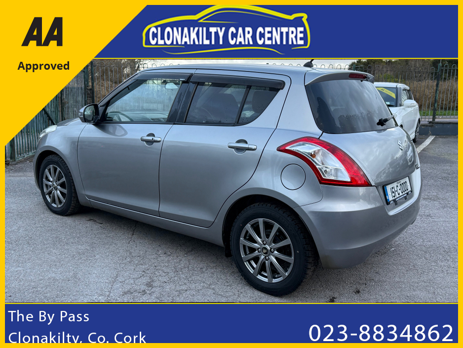 2015 Suzuki Swift - image 8