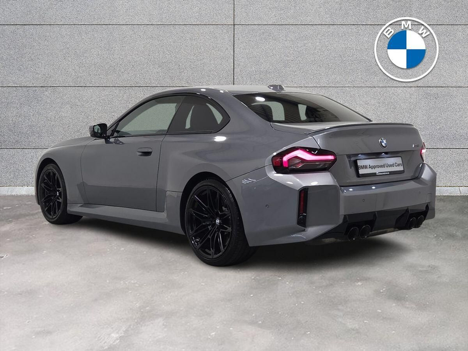 2025 BMW M2 - image 2