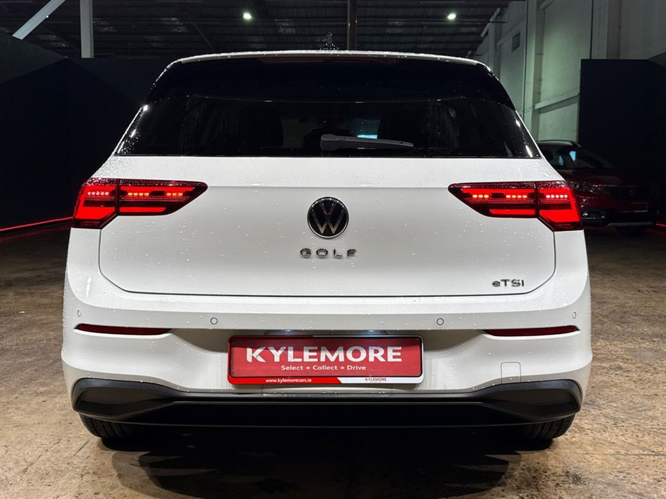 2021 Volkswagen Golf ETSI ACTIVE - FACTORY ALLOYS - DIGITAL DASH - PADDLE SHIFT - REVERSE CAMERA €23,950