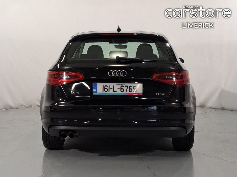 2016 Audi A3 - image 4