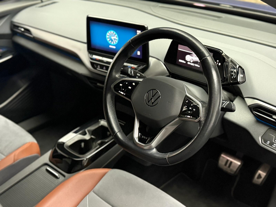 2021 Volkswagen ID.4 - image 8