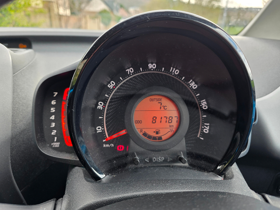 2020 Toyota Aygo - image 16