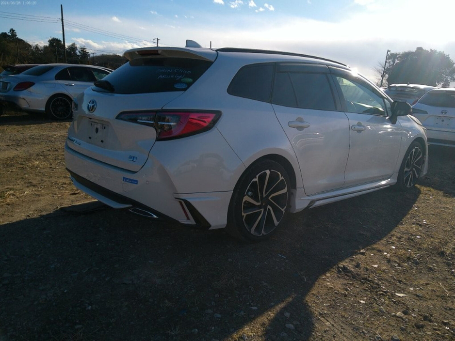 2020 Toyota Corolla - image 8