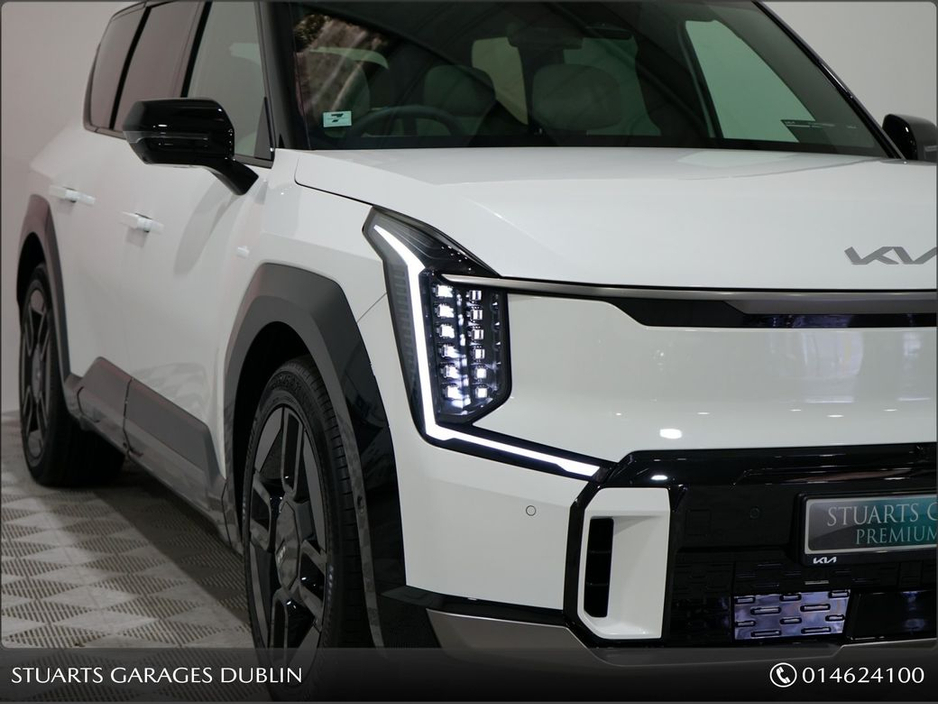 2025 Kia EV9 - image 10