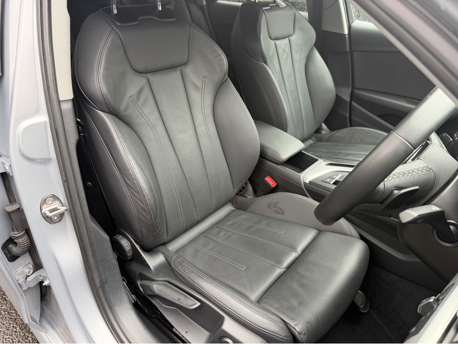 2022 Audi A4 2.0 TDi 35 SPORT EDITION163PS//VERY LOW MILEAGE//FULL SERVICE HISTORY//SIMI AND AA DEALER €34,950