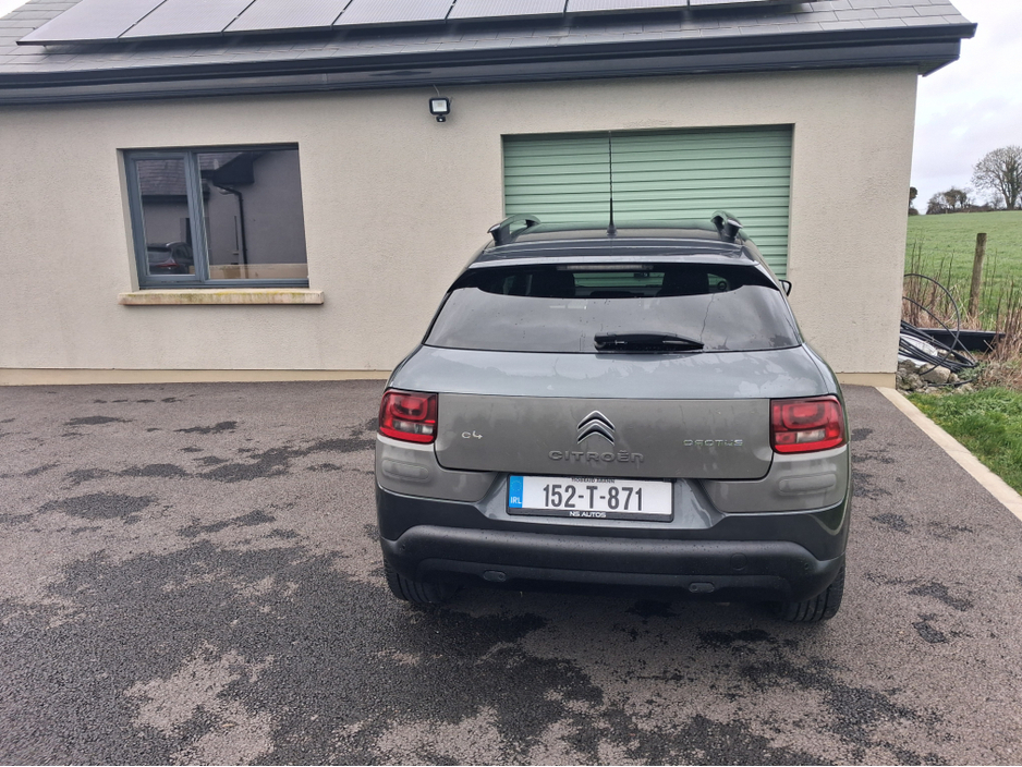 2015 Citroen C4 Cactus BLUE HDI 100 4DR €8,950