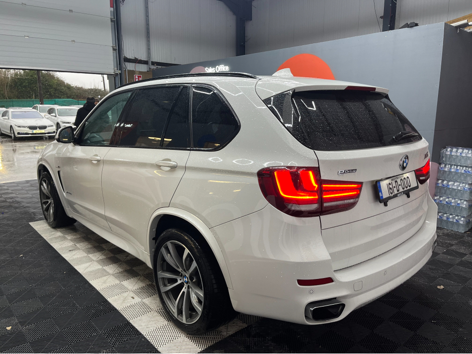 2016 BMW X5 €29950! 2016 BMW X5 XDRIVE 40E M-SPORT 2.0 AUTOMATIC / CRUISE CONTROL / REVERSE CAMERA / ELECTRIC MEMORY & HEATED SEATS / PADDLE SHIFTERS / PANORAMIC SUNROOF / HEATED REAR SEATS €29,950
