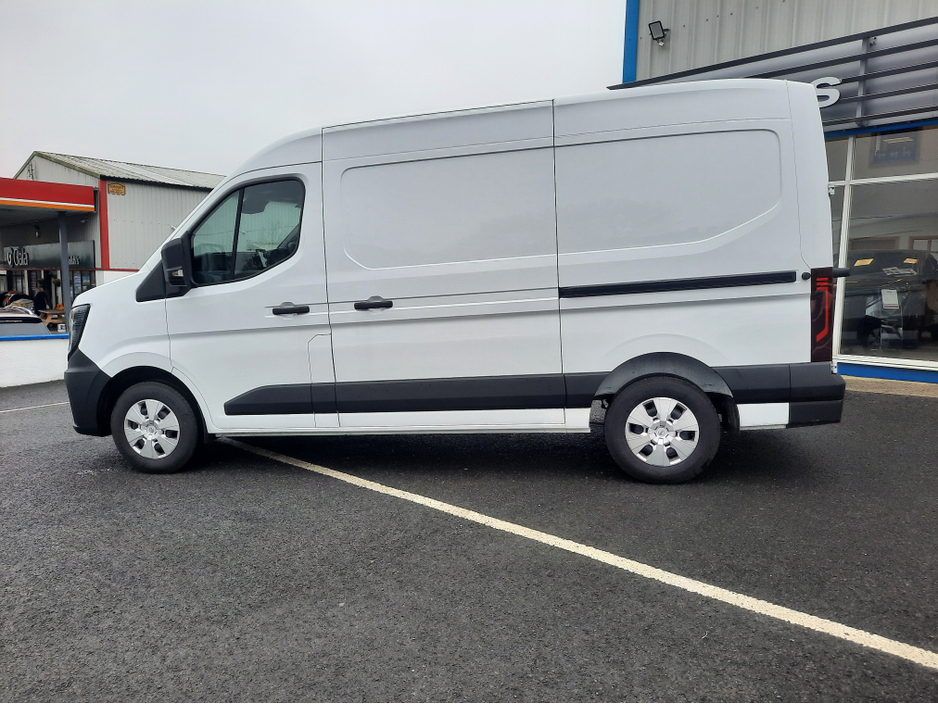 2026 Nissan Interstar L2H2 130 SV PREMIUM