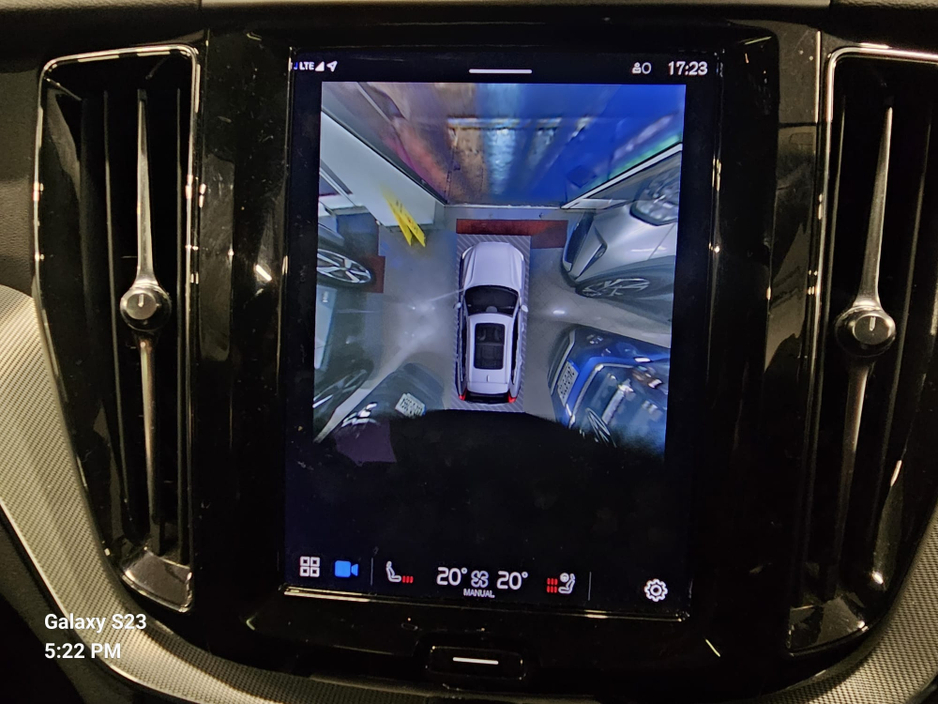 2023 Volvo XC60 T6 PHEV PLUS DARK AWD 5DR AUTO €53,950