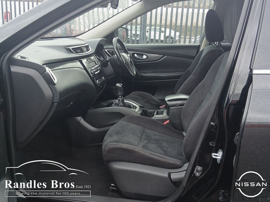 2016 Nissan X-Trail - image 11