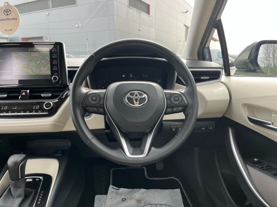 2019 Toyota Corolla - image 9