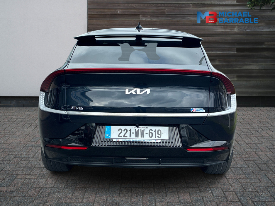 2022 Kia EV6 - image 12