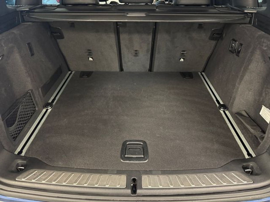 2019 BMW X3 - image 18