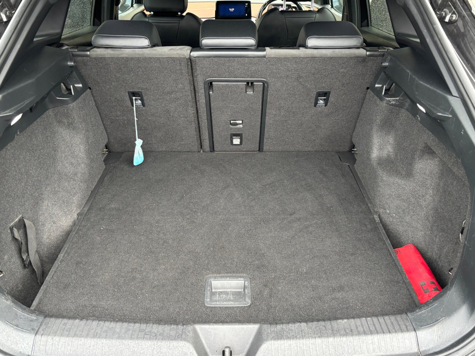 2022 Volkswagen ID.4 FAMILY 77kWh 204HP €23,950