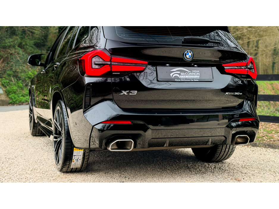 2022 BMW X3 - image 2