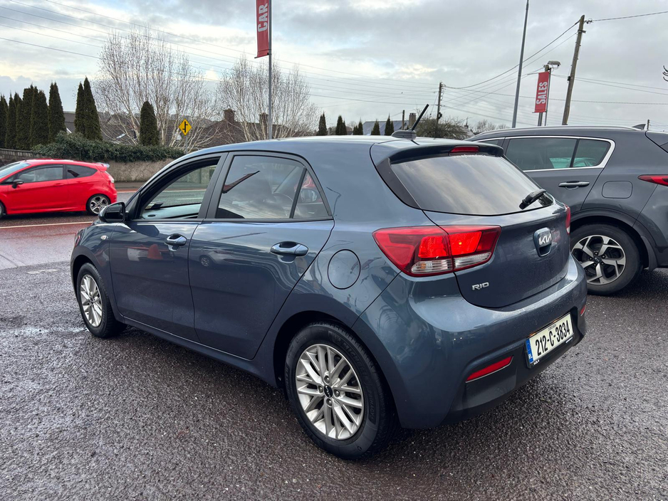 2021 Kia Rio PETROL    5DR  LOW  MILEAGE
