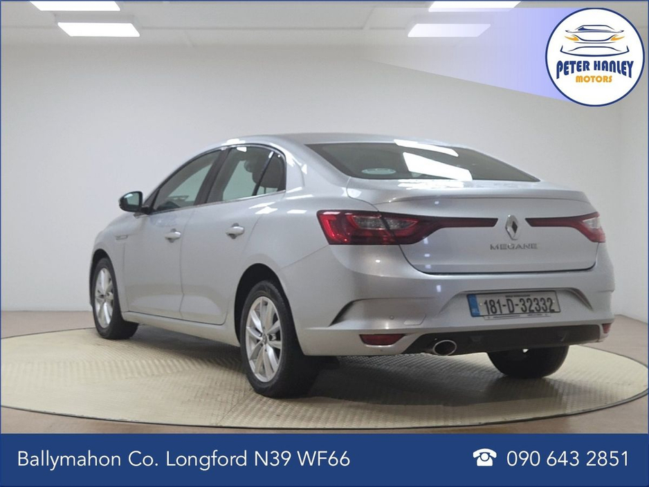 2018 Renault Megane - image 5