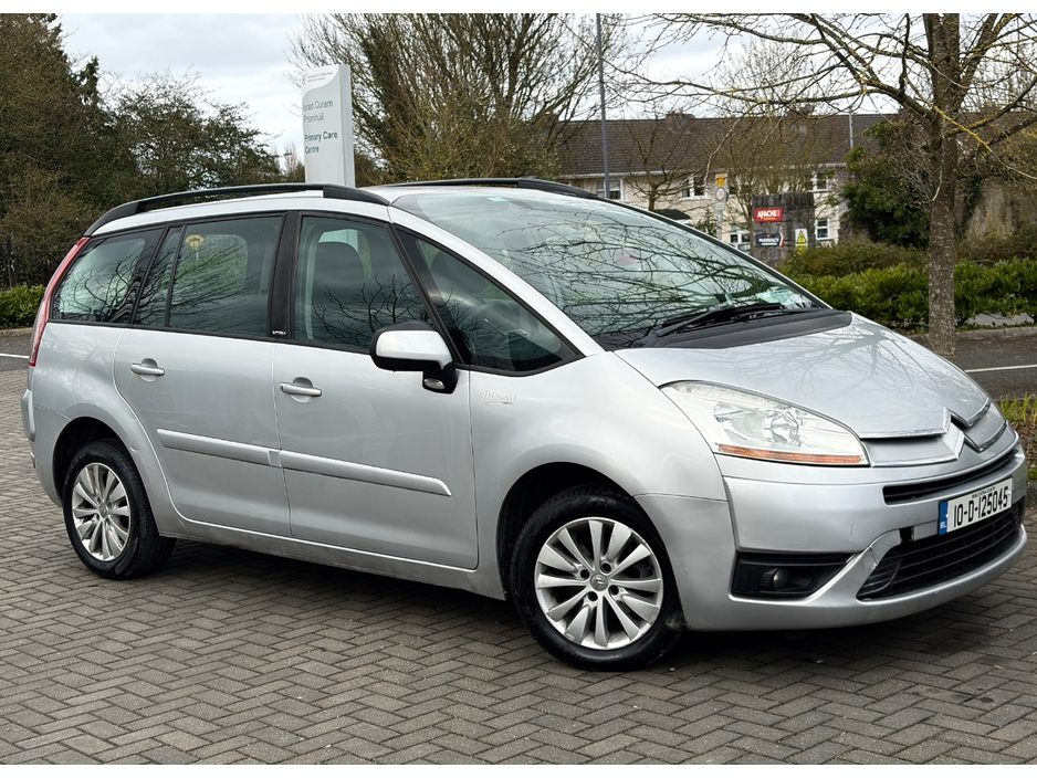 2010 Citroen C4 Picasso - image 6