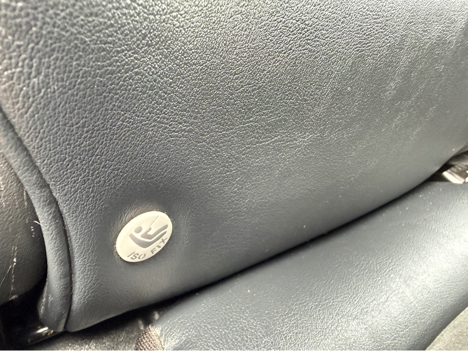 2016 Mitsubishi Outlander - image 13