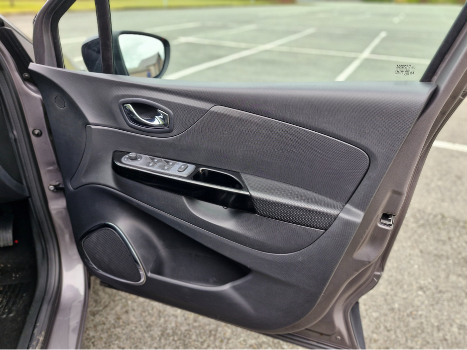 2016 Renault Captur - image 23