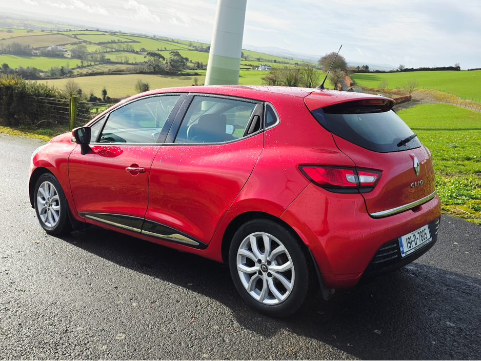 2019 Renault Clio - image 10