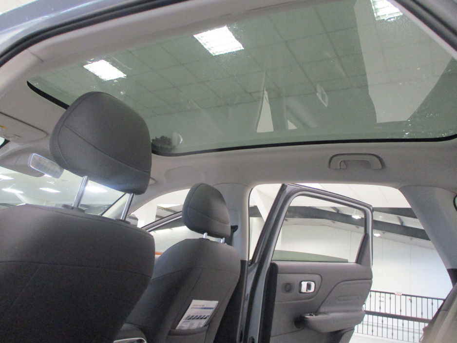 2026 Leapmotor B10 - image 18