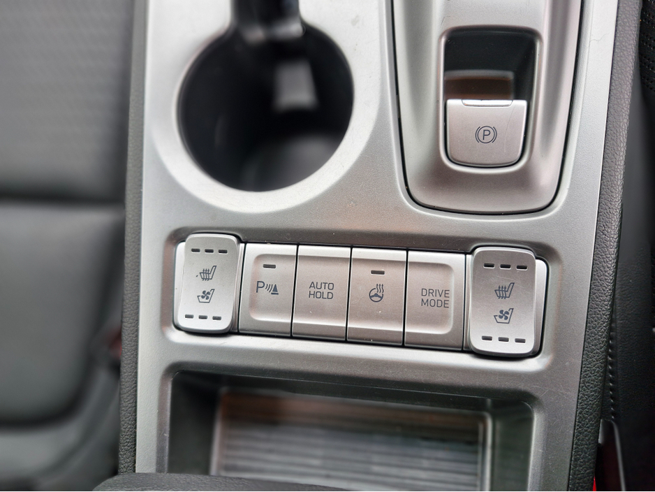 2018 Hyundai Kona - image 28