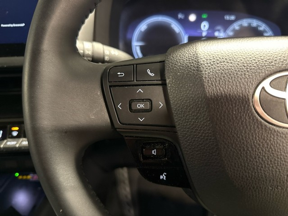 2024 Toyota C-HR NEW MODEL HYBRID SPORT + // PANORAMIC ROOF // APPLE CARPLAY/ANDROID AUTO // FULL WARRANTY €38,945