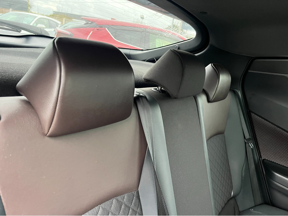 2018 Toyota C-HR - image 8