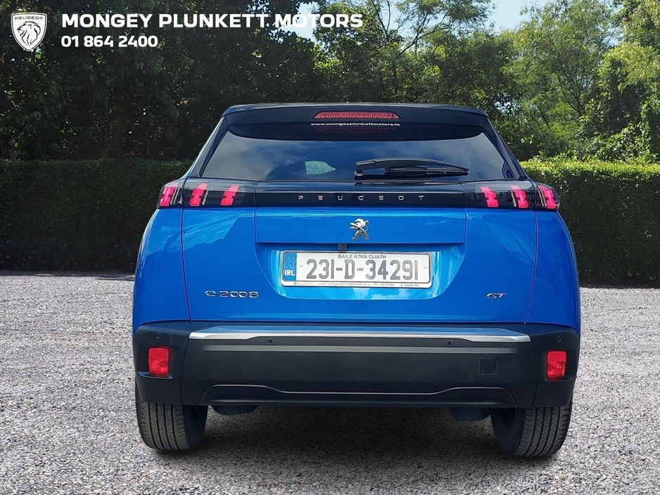2023 Peugeot 2008 - image 6