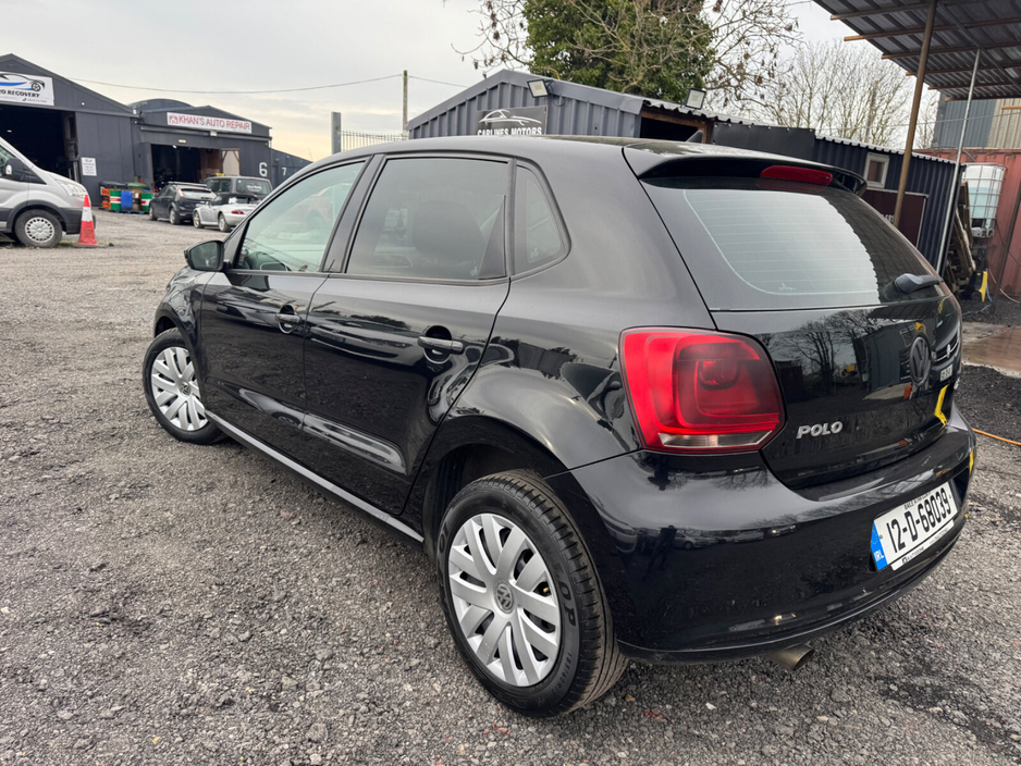 2012 Volkswagen Polo - image 3