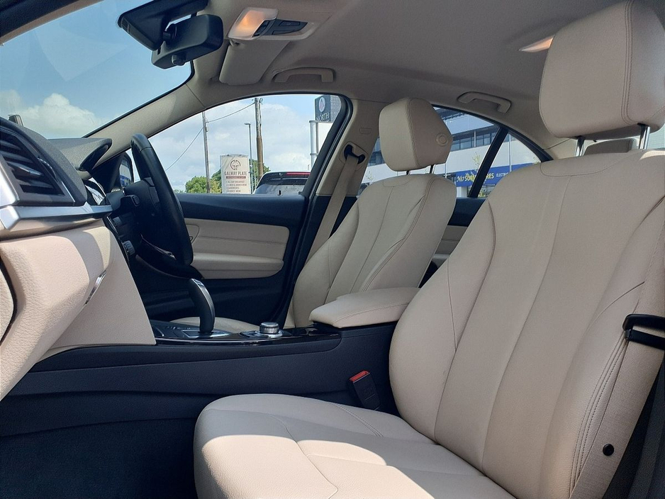 2017 BMW 3 Series 318d SE Saloon €21,995