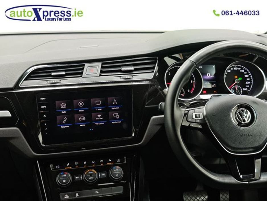 2019 Volkswagen Touran - image 21