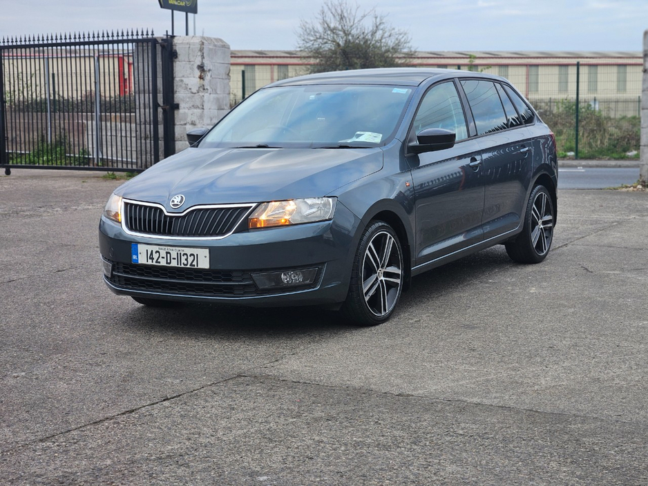 2014 Skoda Rapid - image 5