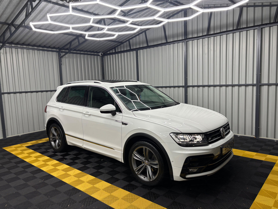 2019 Volkswagen Tiguan - image 2