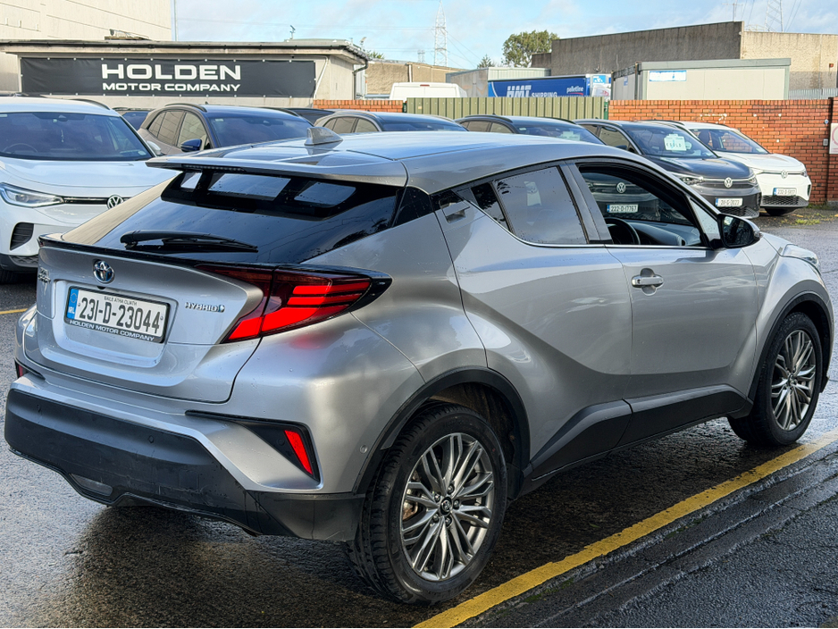 2023 Toyota C-HR KEYLESS ENTRY..FOLDING MIRRORS €22,950