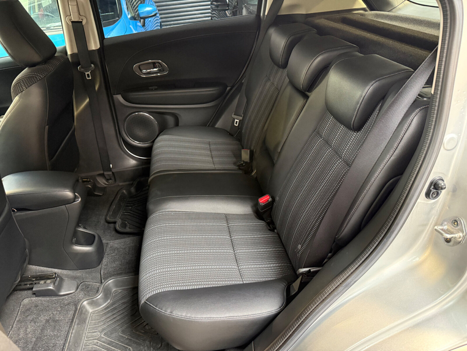 2015 Honda HR-V - image 25