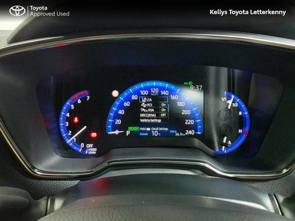 2023 Toyota Corolla - image 14