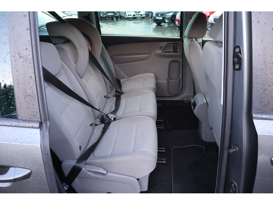 2014 SEAT Alhambra 7 Seater 12 Months NCT  2 Owners From NewExcellent Condition! €9,995