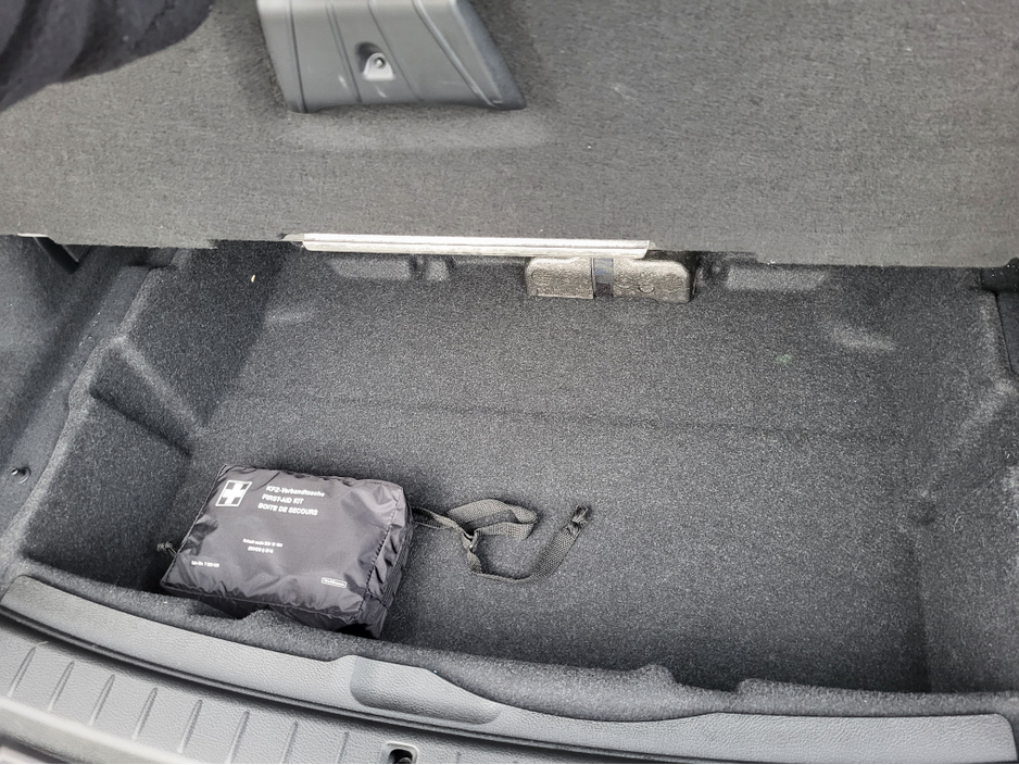 2018 BMW 2 Series Active Tourer (2yr warranty) 1.5 Auto Lux spec A00180 €18,999