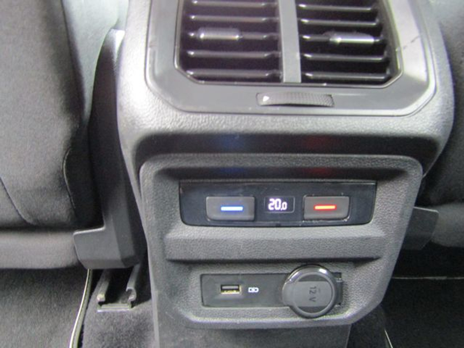 2020 Volkswagen Tiguan Allspace 2.0 TDI Match 150PS 5D Auto 4wd €33,950